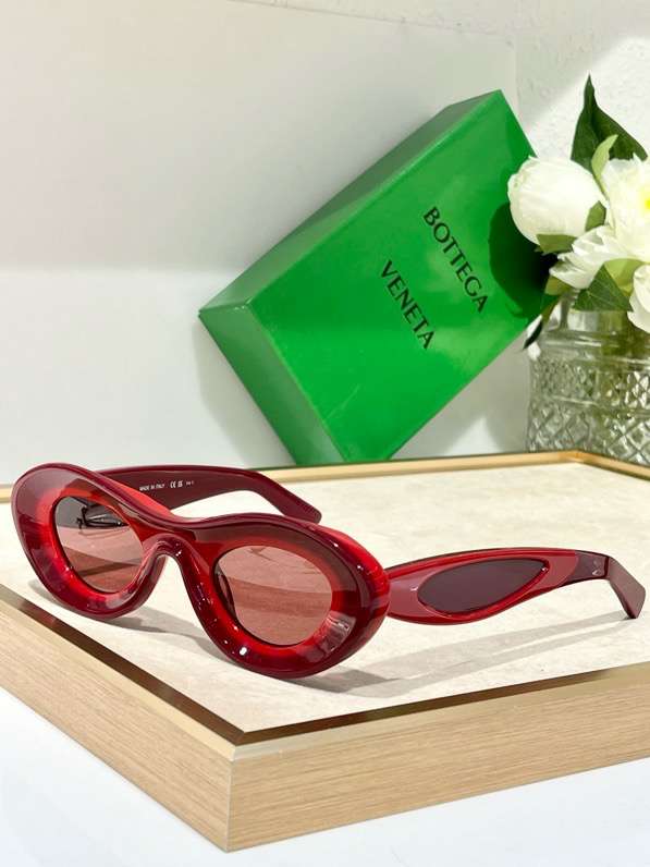 Picture of Bottega Veneta Sunglasses _SKUfw56577270fw